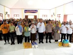 Pemprov Gorontalo Salurkan Bantuan Usaha Tahap II Untuk 289 Pelaku UMKM di Tapa-Bulango