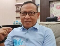 Eselon II Pemprov Ceramahi Walikota Adhan Dambea Soal Penggunaan Trotoar Jalan