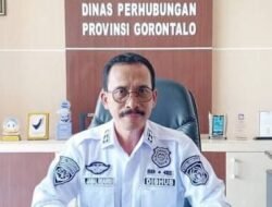 Giliran Kadishub Pemprov Gorontalo ‘Ceramahi’ Walikota Adhan Dambea Soal Penggunaan Trotoar Jalan