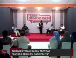 Duduk Paling Depan, Walikota Adhan Dambea Dengarkan Ceramah Pejabat Pemprov Soal Penggunaan Trotoar Jalan