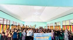 Densus 88 dan Polda Gorontalo Edukasi Bahaya IRET kepada 100 Siswa SMP Negeri 3 Limboto