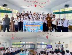 Densus 88 Edukasi Bahaya Paham IRET kepada Pelajar SMP N 11 Kota Gorontalo