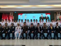 Kukuhkan 25 Paskibraka Gorontalo, Gusnar Ismail: Jadilah Teladan di Tengah Masyarakat