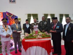 Bupati Sofyan Puhi Tekankan Persatuan dan Prestasi Paskibraka di HUT ke-81 RI