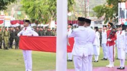Paskibraka Gorontalo Tuntaskan Tugas Penurunan Bendera HUT ke-81 RI
