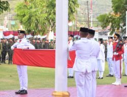 Paskibraka Gorontalo Tuntaskan Tugas Penurunan Bendera HUT ke-81 RI