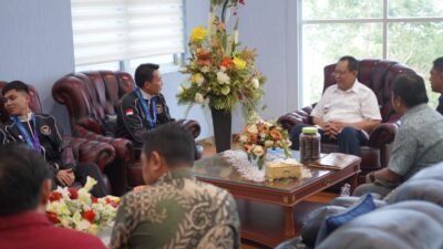 Terima Bonus, Ucapan Terima Kasih Dari Atlet Untuk Gubernur Gusnar